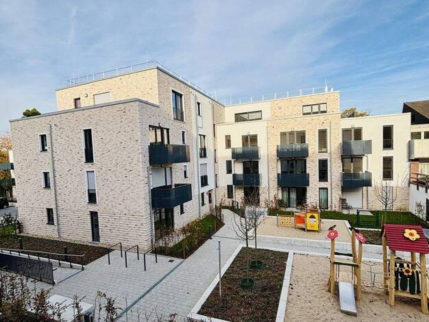 Wohnung zur Miete - Erstbezug 1.708 € 4 Zimmer 122 m² 1. Geschoss Uerdinger Straße 390 Bockum Krefeld 47800