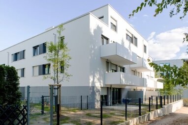 Wohnung zur Miete 900 € 2 Zimmer 59,5 m² 1. Geschoss Erlanger Straße 45 Thon Nürnberg 90425
