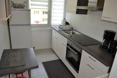 Wohnung zur Miete 350 € 2 Zimmer 46,6 m² 4. Geschoss Zwenkau Zwenkau 04442