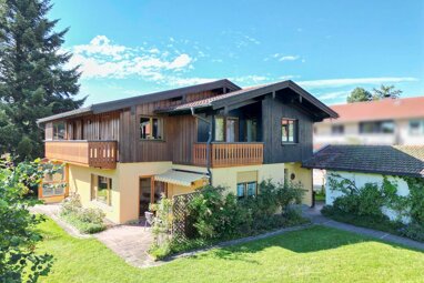 Einfamilienhaus zum Kauf 1.240.000 € 5 Zimmer 164,2 m² 1.426,2 m² Grundstück Gollenshausen Gstadt am Chiemsee 83257