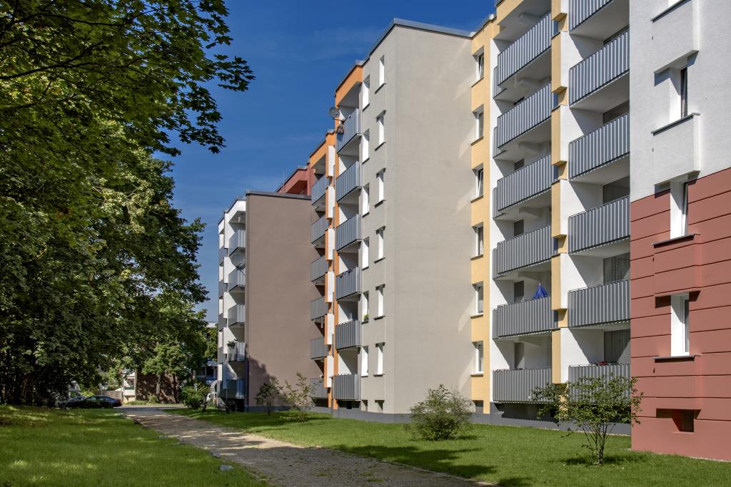 Wohnung zur Miete 562 € 2 Zimmer 52,4 m²<br/>Wohnfläche 2. Stock<br/>Geschoss 16.07.2024<br/>Verfügbarkeit Potsdamer Straße 38 Hassels Düsseldorf 40599