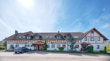 Hotel zum Kauf 1.299.000 € 16 Zimmer 308,8 m² Gastrofläche 7.010 m² Grundstück Donzdorf Donzdorf 73072
