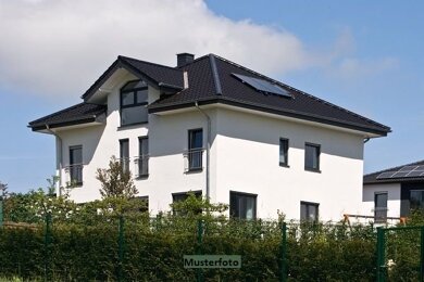 Mehrfamilienhaus zum Kauf 40.000 € 6 Zimmer 155 m² 107 m² Grundstück Triptis Triptis 07819