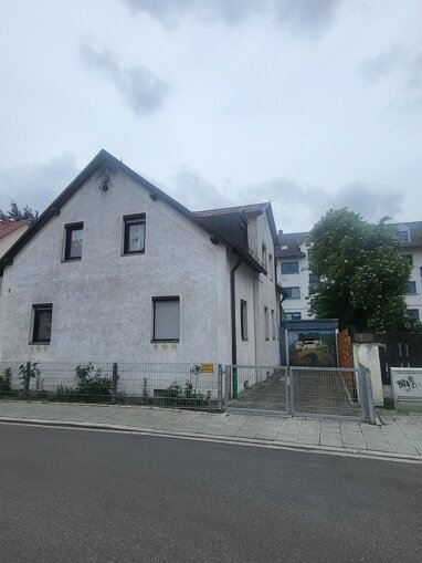 Mehrfamilienhaus zum Kauf Provisionsfrei 650.000 € 7 Zimmer 150 m² 390 m² Grundstück Stadtjägerviertel Augsburg 86153