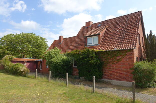 Einfamilienhaus zum Kauf 145.000 € 5 Zimmer 157 m² 1.215 m² Grundstück Marklohe Marklohe 31608