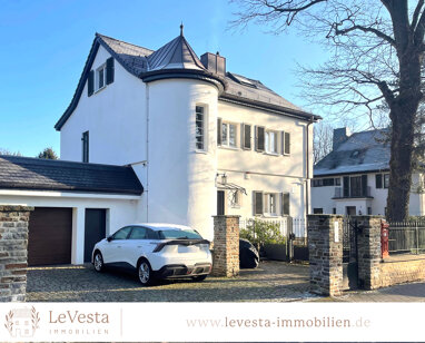 Einfamilienhaus zum Kauf 1.350.000 € 6 Zimmer 192,3 m² 840 m² Grundstück Markkleeberg Markkleeberg 04416