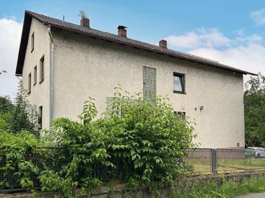 Mehrfamilienhaus zum Kauf 199.000 € 8 Zimmer 215 m² 945 m² Grundstück Waldmünchen 93449