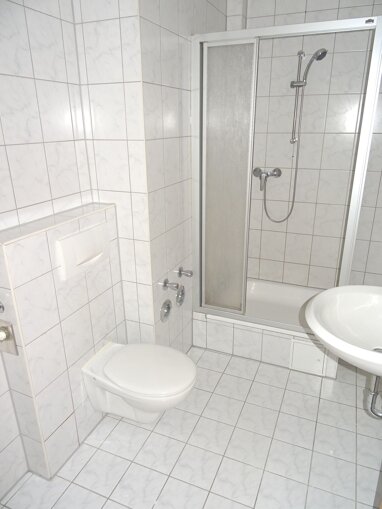 Wohnung zur Miete 210 € 1 Zimmer 35 m² 3. Geschoss Marienthal Ost 422 Zwickau 08056