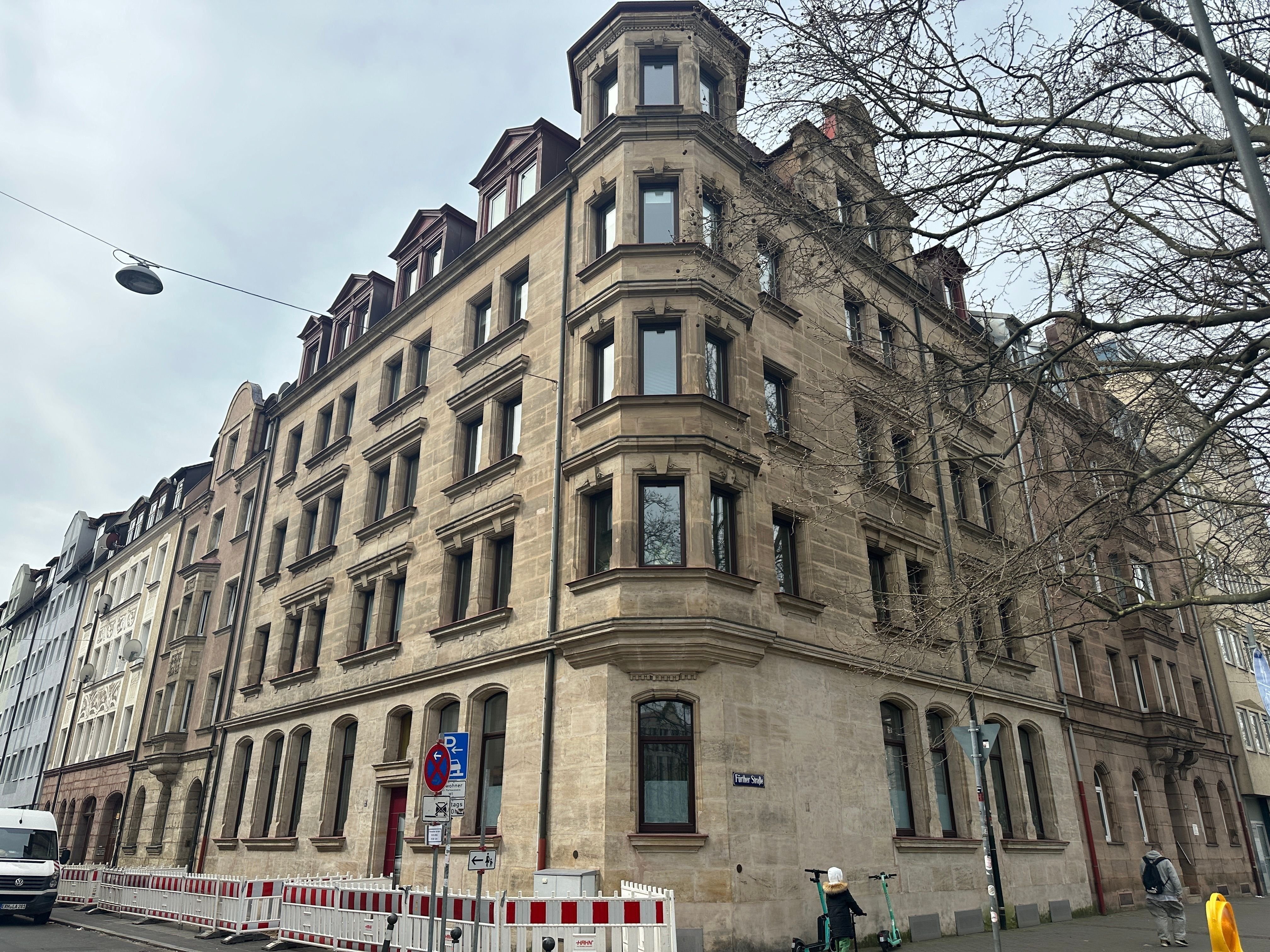 Mehrfamilienhaus zum Kauf 2.790.000 € 27 Zimmer 270 m²<br/>Grundstück Gostenhof Nürnberg 90429