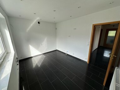 Wohnung zur Miete 650 € 3 Zimmer 83 m² 1. Geschoss Veltheim Porta Westfalica 32457