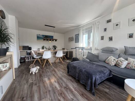 Einfamilienhaus zum Kauf provisionsfrei 390.000 € 3 Zimmer 97 m² 233 m² Grundstück Zell am Main 97299