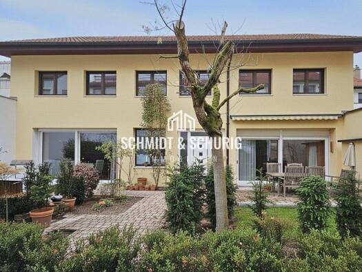 Einfamilienhaus zum Kauf 8 Zimmer 309,8 m² 227 m² Grundstück Beiertheim-Bulach Karlsruhe 76135