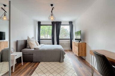 Wohnung zur Miete Wohnen auf Zeit 855 € 6 Zimmer 17 m² frei ab 04.11.2024 Neue Weyer Straße 5 Altstadt - Süd Köln 50676