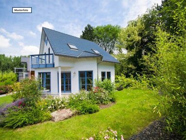 Haus zum Kauf Zwangsversteigerung 74.200 € 128 m² 710 m² Grundstück Saalfeld Mühlhausen 99974
