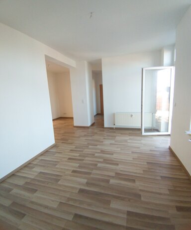 Wohnung zur Miete 649 € 2 Zimmer 78 m² 2. Geschoss frei ab 01.05.2025 Bitterfelder Str. 27 Delitzsch Delitzsch 04509