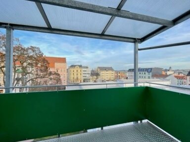 Wohnung zur Miete 292 € 2 Zimmer 50,3 m² 3. Geschoss frei ab 01.03.2025 Gartenstraße 34 Neundorfer Vorstadt Plauen 08523