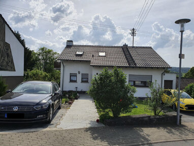 Einfamilienhaus zum Kauf 385.000 € 10 Zimmer 203 m² 976 m² Grundstück Gerlachsheim Lauda-Königshofen 97922