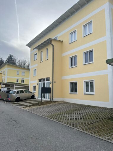 Wohnung zur Miete 850 € 3 Zimmer 84 m² 2. Geschoss Salzweg Salzweg 94121