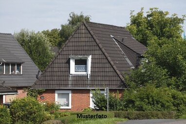 Einfamilienhaus zum Kauf Zwangsversteigerung 131.500 € 3 Zimmer 150 m² 379 m² Grundstück Großfurra Sondershausen 99706