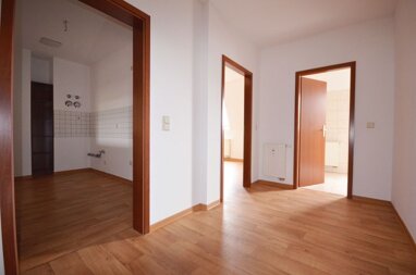 Wohnung zur Miete 390 € 2 Zimmer 67 m² Alexander-Puschkin-Platz 10 a Innenstadt Riesa 01587