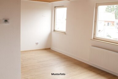 Wohnung zum Kauf 225.000 € 8 Zimmer 219 m² Trupbach Siegen 57072