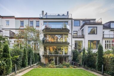 Haus zum Kauf 12 Zimmer 516 m² 605 m² Grundstück Winterhude Hamburg 22301