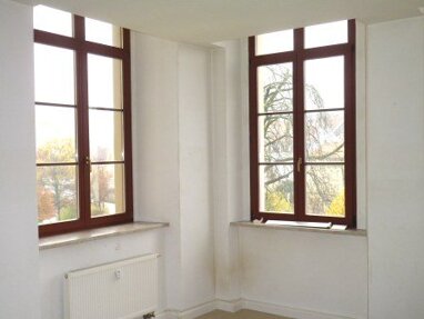Wohnung zur Miete 275 € 2 Zimmer 48,8 m² 2. Geschoss Zentrum Altenburg 04600