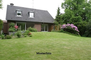 Haus zum Kauf Zwangsversteigerung 157.473 € 1 Zimmer 1 m² 870 m² Grundstück Wernsdorf Königs Wusterhausen 15713