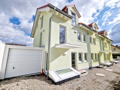 Reihenmittelhaus zum Kauf 799.000 € 4 Zimmer 129,9 m² 131 m² Grundstück frei ab sofort Neugilching Gilching 82205