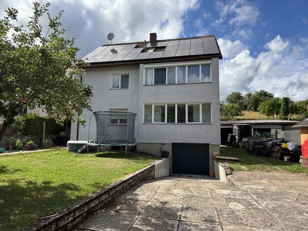 Mehrfamilienhaus zum Kauf 470.000 € 8 Zimmer 230 m² 630 m² Grundstück frei ab sofort Windsbach 91575