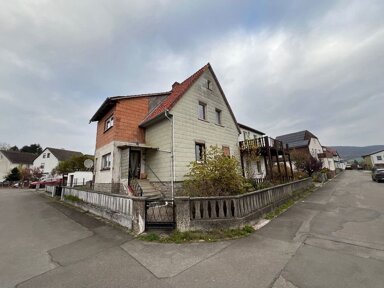 Mehrfamilienhaus zum Kauf 28.500 € 4 Zimmer 180 m² 835 m² Grundstück Scharfoldendorf Eschershausen / Scharfoldendorf 37632