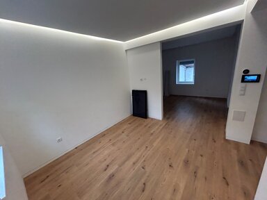 Wohnung zur Miete 830 € 4 Zimmer 86 m² EG frei ab sofort Herbstgasse 8 Treysa Schwalmstadt 34613