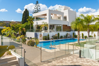 Villa zum Kauf 2.695.000 € 6 Zimmer 397 m² 561 m² Grundstück San Pedro de Alcantara 29670