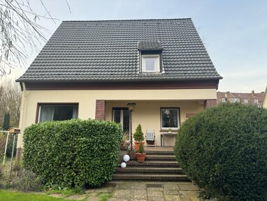 Haus zum Kauf 550.000 € 5,5 Zimmer 112 m² 700 m² Grundstück Altenbochum Bochum 44803
