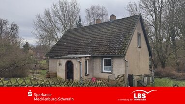 Einfamilienhaus zum Kauf provisionsfrei 115.000 € 5 Zimmer 112,5 m² 4.943 m² Grundstück Golchen Brüel 19412