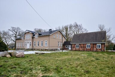 Einfamilienhaus zum Kauf provisionsfrei 1.800.000 € 13 Zimmer 624 m² 15.495 m² Grundstück Fritzow Gützkow 17506