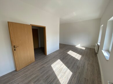 Wohnung zur Miete 302 € 2 Zimmer 60,2 m² EG Weißwasser/O.L. 02943