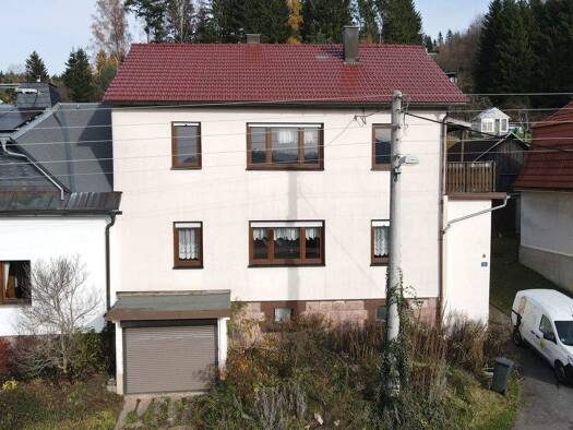 Haus zum Kauf 99.000 € 7 Zimmer 142 m² 1.838 m² Grundstück frei ab sofort Suhl 98528