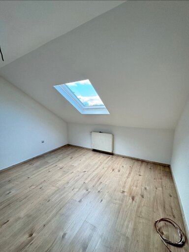 Wohnung zur Miete 595 € 2 Zimmer 44,7 m² 3. Geschoss frei ab sofort Innenstadt Neunkirchen 66538