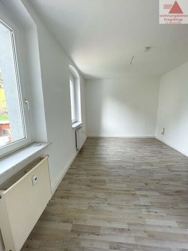 Wohnung zur Miete 219 € 2 Zimmer 38 m² 1. Geschoss Richterstraße 2 Beierfeld Grünhain-Beierfeld / Beierfeld 08344