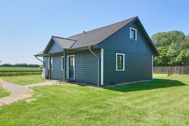 Einfamilienhaus zum Kauf als Kapitalanlage geeignet 215.000 € 3,5 Zimmer 68 m² 750 m² Grundstück Kronsgaard 24395