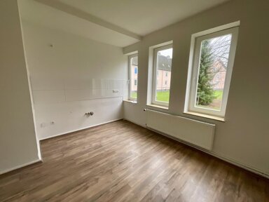 Wohnung zur Miete 366 € 3 Zimmer 53,5 m² EG Neuteicher Straße 7 Fedderwardergroden Wilhelmshaven 26388