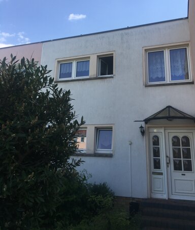 Reihenmittelhaus zum Kauf 349.000 € 4 Zimmer 90 m² 196 m² Grundstück Stötteritz Leipzig 04299