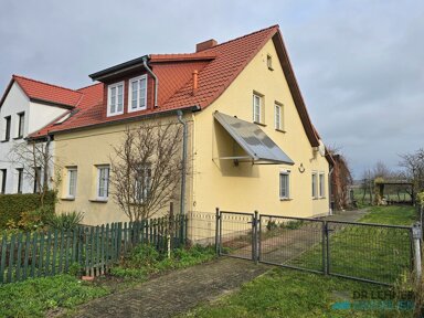 Doppelhaushälfte zum Kauf 119.000 € 4 Zimmer 115 m² 941 m² Grundstück Altentreptow Altentreptow 17087