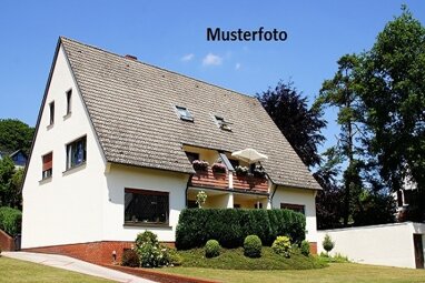 Einfamilienhaus zum Kauf Zwangsversteigerung 220.000 € 6 Zimmer 150 m² 754 m² Grundstück Wildeshausen 27793