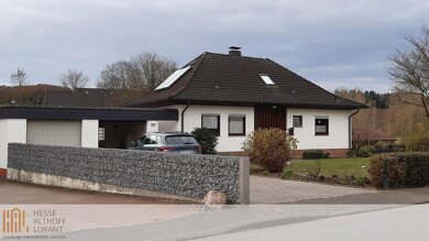 Einfamilienhaus zum Kauf 329.000 € 5 Zimmer 144 m² 869 m² Grundstück frei ab 01.04.2025 Niederense Ense 59469