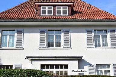 Mehrfamilienhaus zum Kauf 15.000 € 1 Zimmer 250 m² 290 m² Grundstück Eisenberg Eisenberg 07607