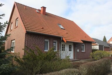 Einfamilienhaus zum Kauf 249.000 € 5 Zimmer 133 m² 952 m² Grundstück Tangermünde Tangermünde 39590