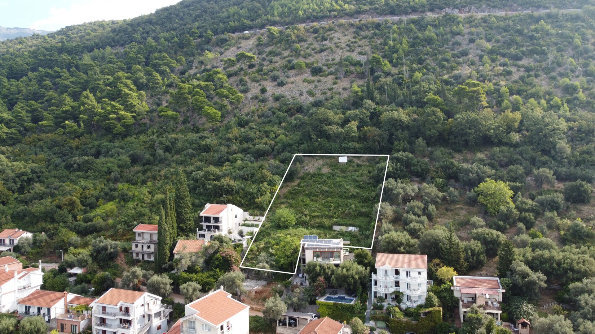 Grundstück zum Kauf 1.100.000 € 2.197,7 m²<br/>Grundstück Budva 85310