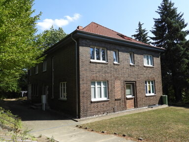 Wohnung zur Miete 246 € 2 Zimmer 37,9 m² 2. Geschoss Barkower Str. 12b Altentreptow Altentreptow 17087